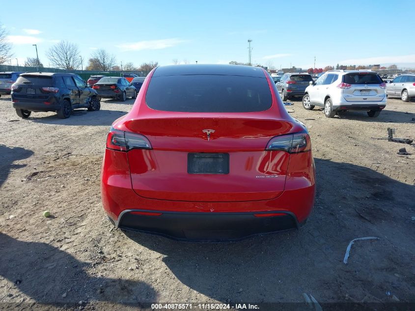 2021 Tesla Model Y Long Range Dual Motor All-Wheel Drive VIN: 5YJYGDEE1MF270646 Lot: 40875571