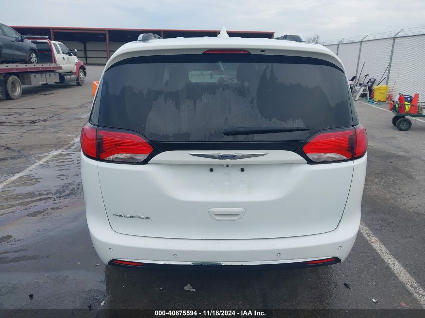 2019 Chrysler Pacifica Touring L VIN: 2C4RC1BG9KR625746 Lot: 40875594