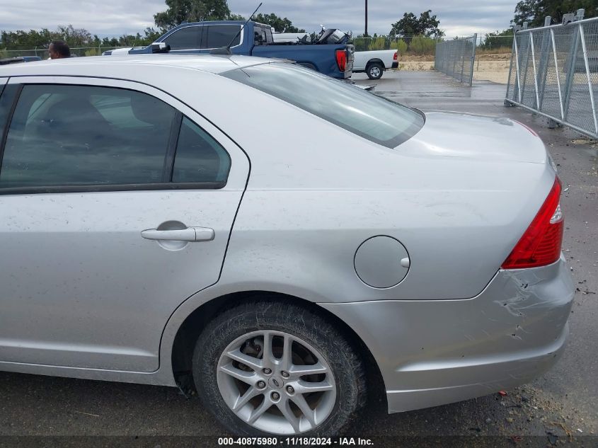 2011 Ford Fusion S VIN: 3FAHP0GA3BR210713 Lot: 40875980