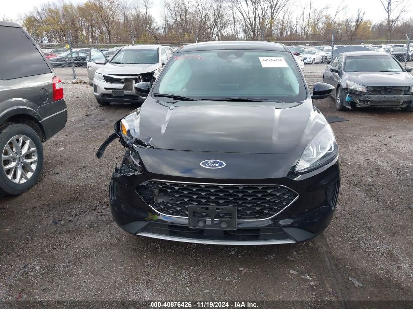 2021 Ford Escape Se VIN: 1FMCU9G60MUB01355 Lot: 40876426