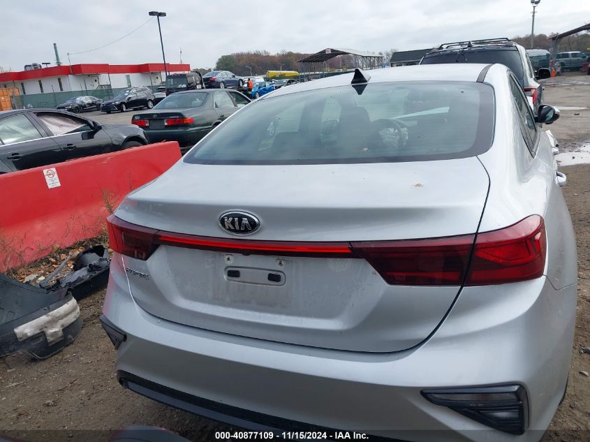 2019 Kia Forte Lxs VIN: 3KPF24AD9KE116031 Lot: 40877109