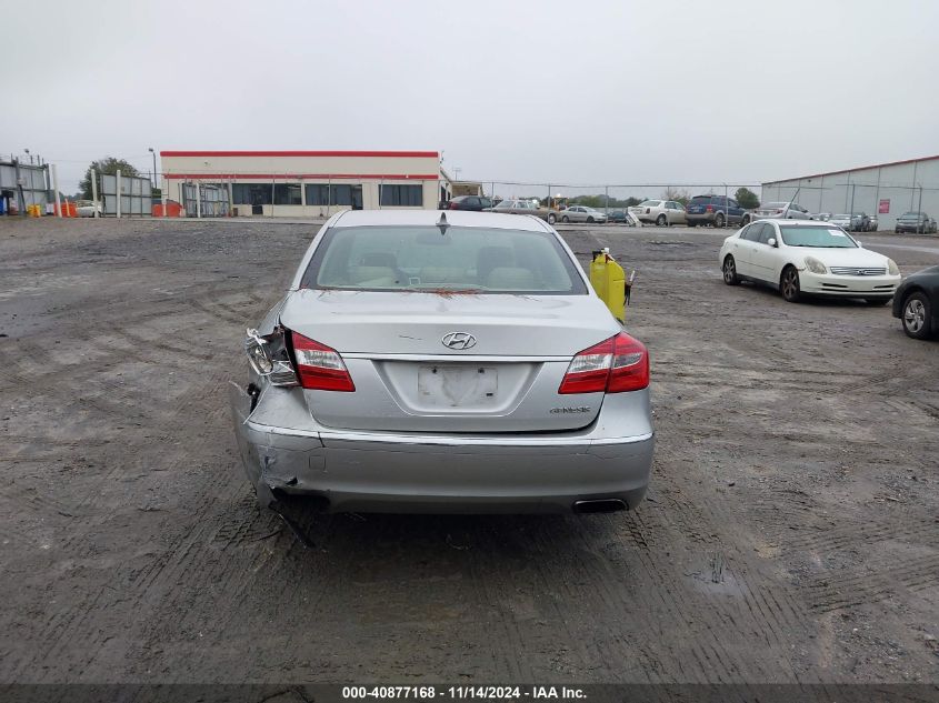 2013 Hyundai Genesis 3.8 VIN: KMHGC4DD8DU242989 Lot: 40877168