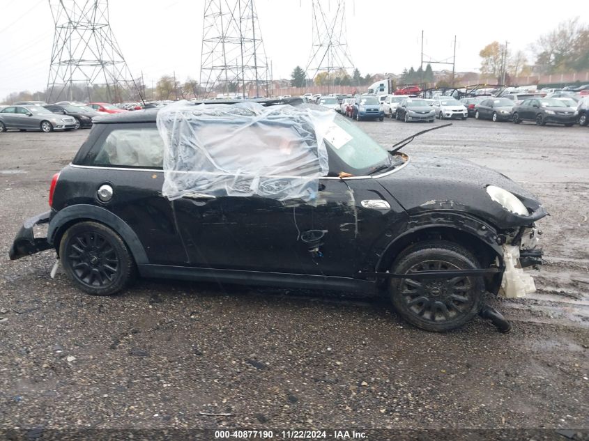 2015 Mini Hardtop Cooper S VIN: WMWXP7C59F2A33750 Lot: 40877190