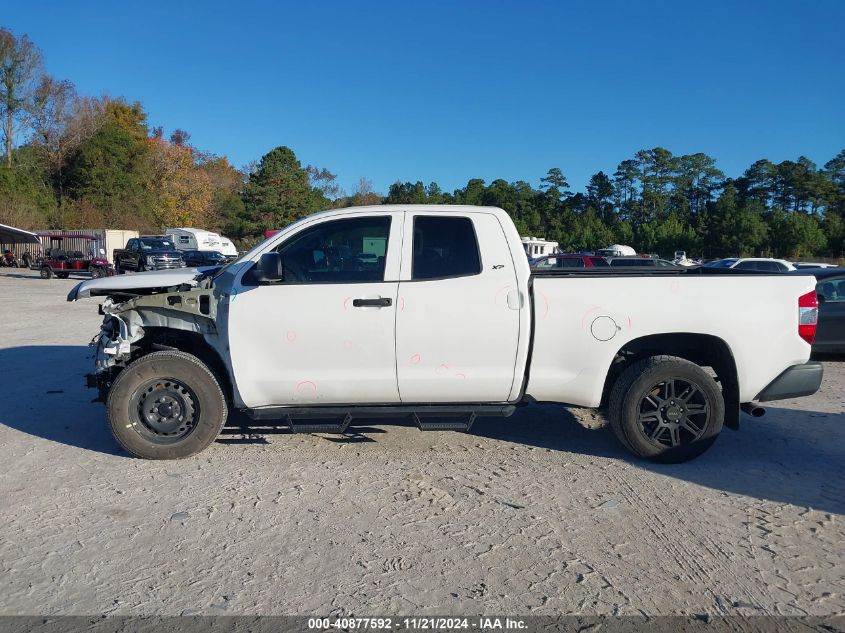 2019 Toyota Tundra Sr 4.6L V8 VIN: 5TFUM5F16KX080806 Lot: 40877592