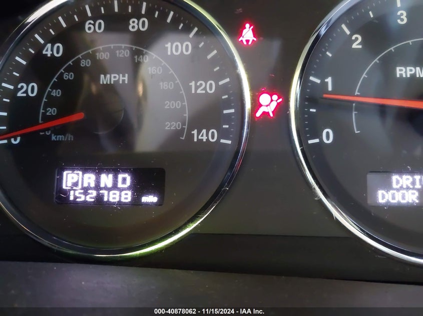 2008 Jeep Commander Sport VIN: 1J8HH48K48C213531 Lot: 40878062