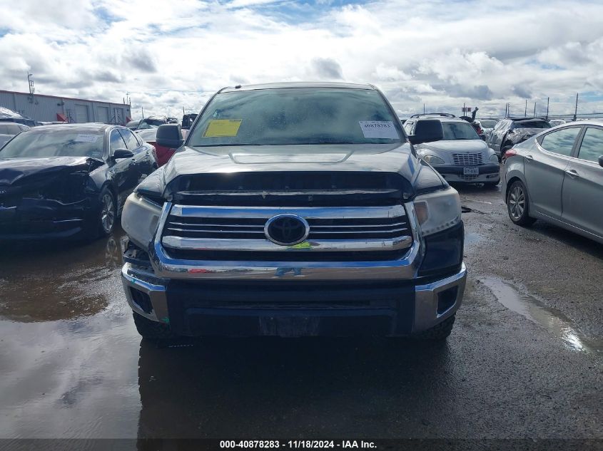 2017 Toyota Tundra Sr5 5.7L V8 VIN: 5TFEW5F15HX219394 Lot: 40878283