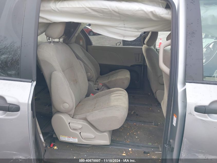 VIN 5TDZZ3DC1HS879360 2017 TOYOTA SIENNA L 7 PASSENGER
