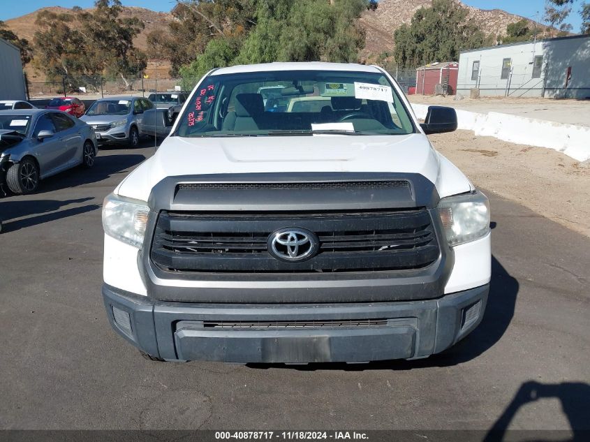 2017 Toyota Tundra Sr 5.7L V8 VIN: 5TFNY5F13HX218884 Lot: 40878717