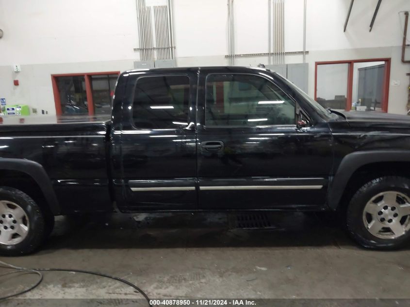 2005 Chevrolet Silverado 1500 Z71 VIN: 2GCEK19B651287480 Lot: 40878950