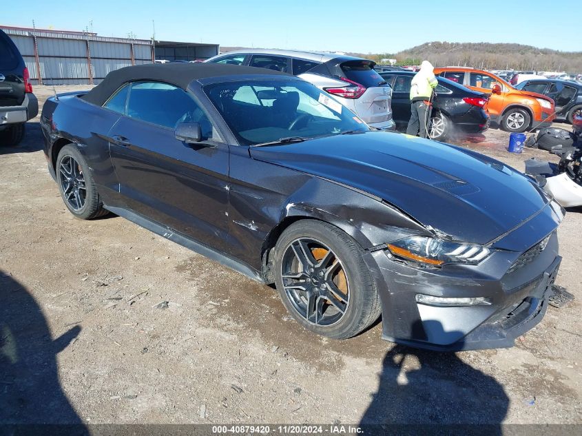 VIN 1FATP8UH4J5105805 2018 FORD MUSTANG no.1