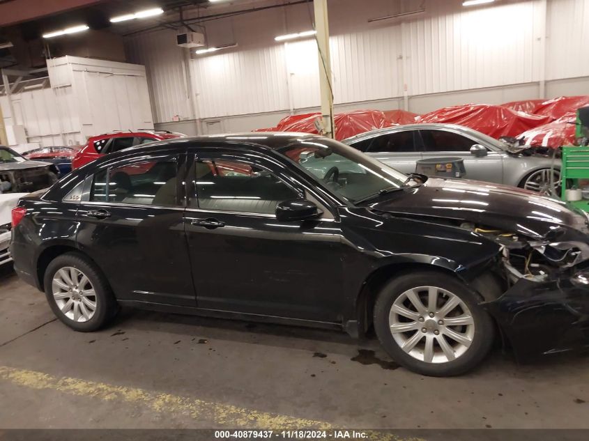 2012 Chrysler 200 Touring VIN: 1C3CCBBB3CN138593 Lot: 40879437