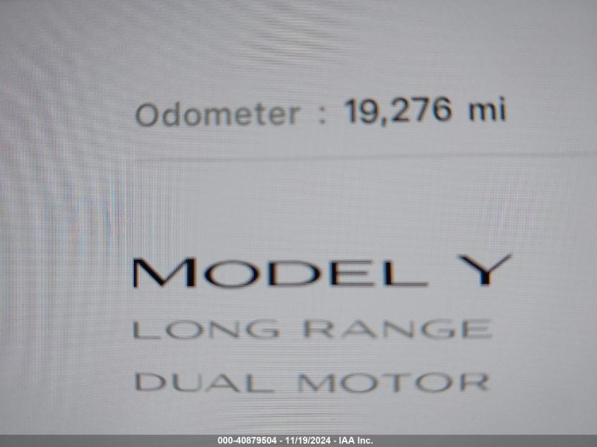 2022 Tesla Model Y Long Range Dual Motor All-Wheel Drive VIN: 7SAYGDEE4NF313705 Lot: 40879504