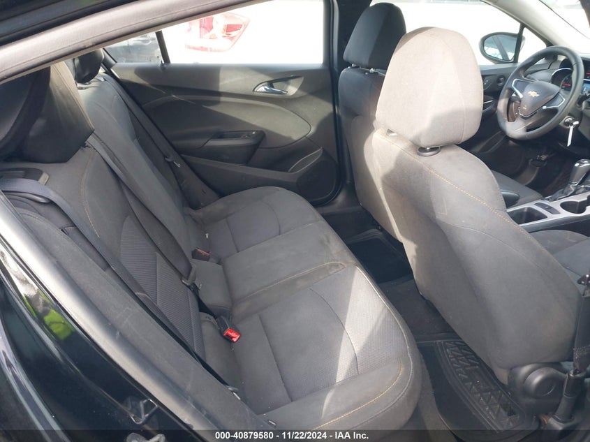 2018 CHEVROLET CRUZE VIN: 1G1BC5SM4J7163040