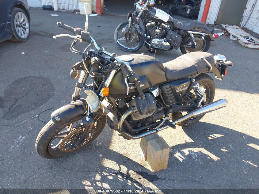 ZGULWU007DM112339 2013 MOTO GUZZI V7 photo no. 9