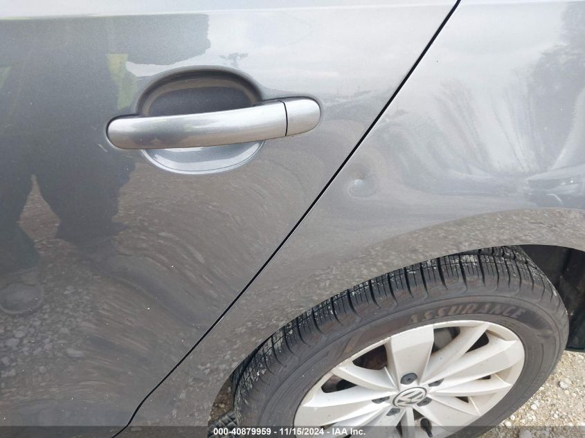 2015 VOLKSWAGEN JETTA 1.8T SE - 3VWD07AJ1FM417132