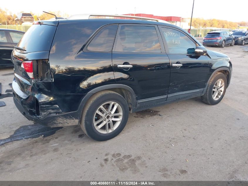 VIN 5XYKT4A65FG623515 2015 KIA Sorento, LX no.4