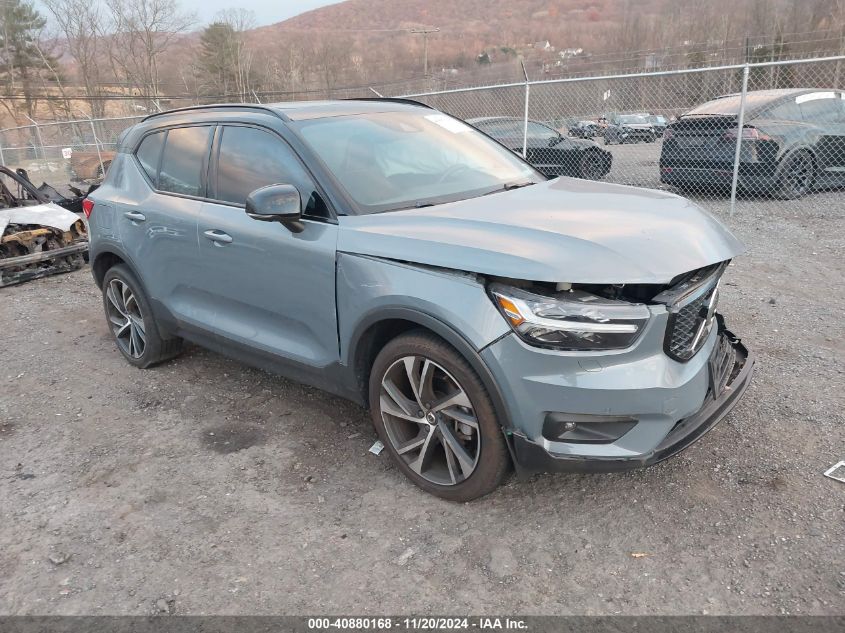 2021 Volvo Xc40 T5 R-Design VIN: YV4162UM6M2494402 Lot: 40880168