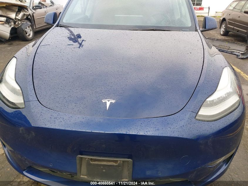 2022 Tesla Model Y Long Range Dual Motor All-Wheel Drive VIN: 7SAYGDEE3NF386600 Lot: 40880541