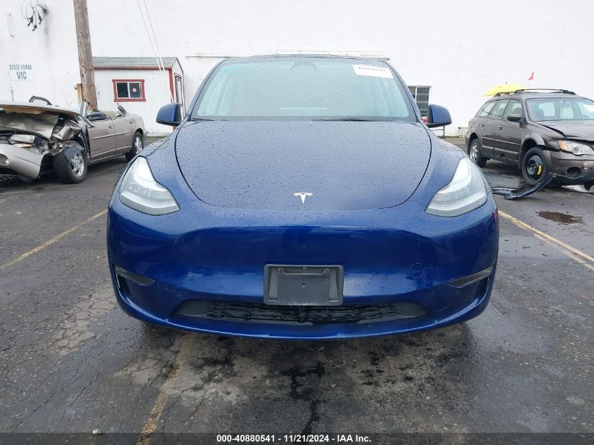 2022 Tesla Model Y Long Range Dual Motor All-Wheel Drive VIN: 7SAYGDEE3NF386600 Lot: 40880541