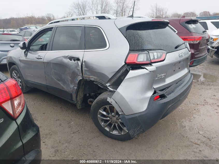 2019 Jeep Cherokee Latitude Plus 4X4 VIN: 1C4PJMLB1KD181119 Lot: 40880612