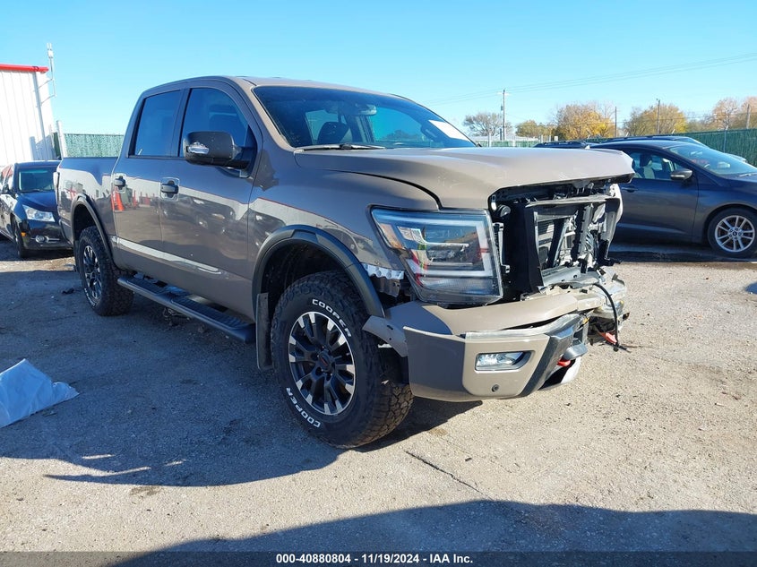 2022 Nissan Titan