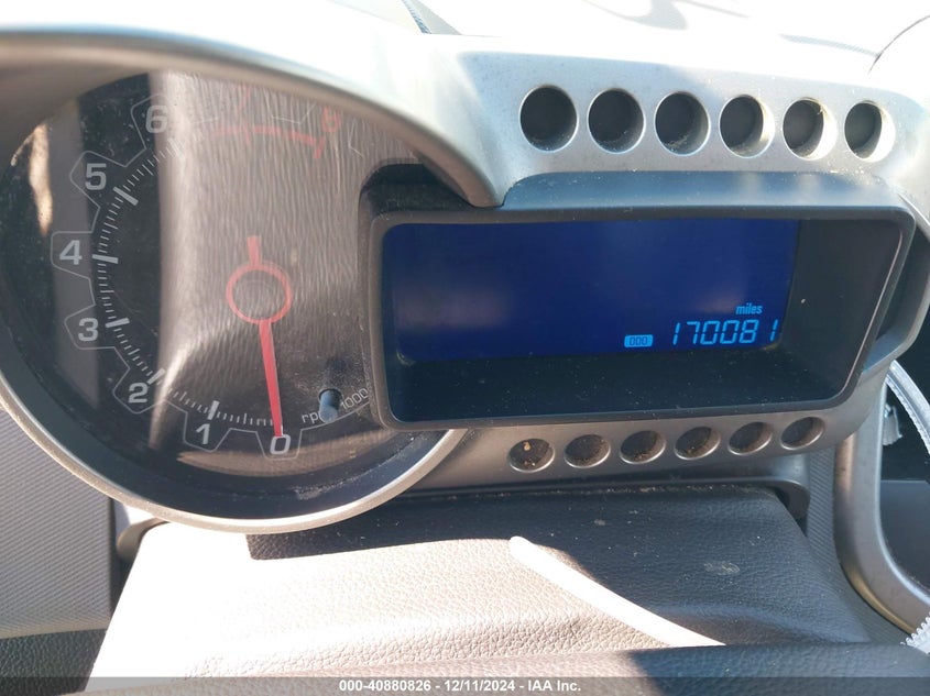 2014 CHEVROLET SONIC VIN: 1G1JA6SH3E4175374