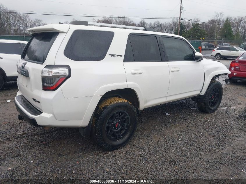 VIN JTEBU5JR6J5574464 2018 Toyota 4runner, Trd Pro no.4