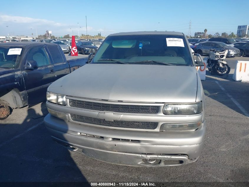 2000 Chevrolet Tahoe All New Lt VIN: 1GNEC13T9YJ138240 Lot: 40880943