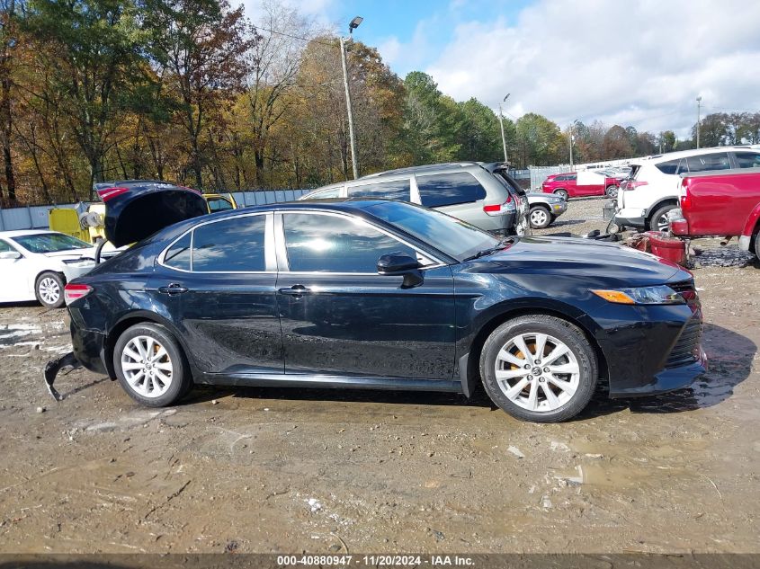 2018 Toyota Camry Le VIN: JTNB11HK0J3025946 Lot: 40880947