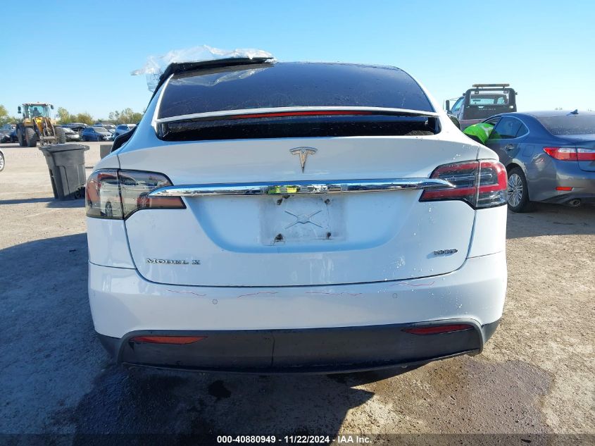 VIN 5YJXCBE21HF065092 2017 TESLA MODEL X no.16