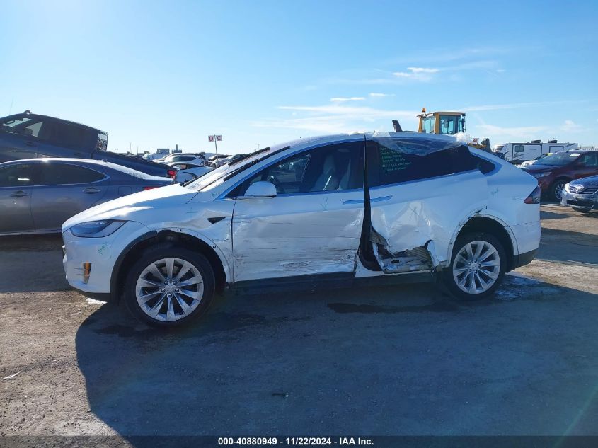 VIN 5YJXCBE21HF065092 2017 TESLA MODEL X no.6