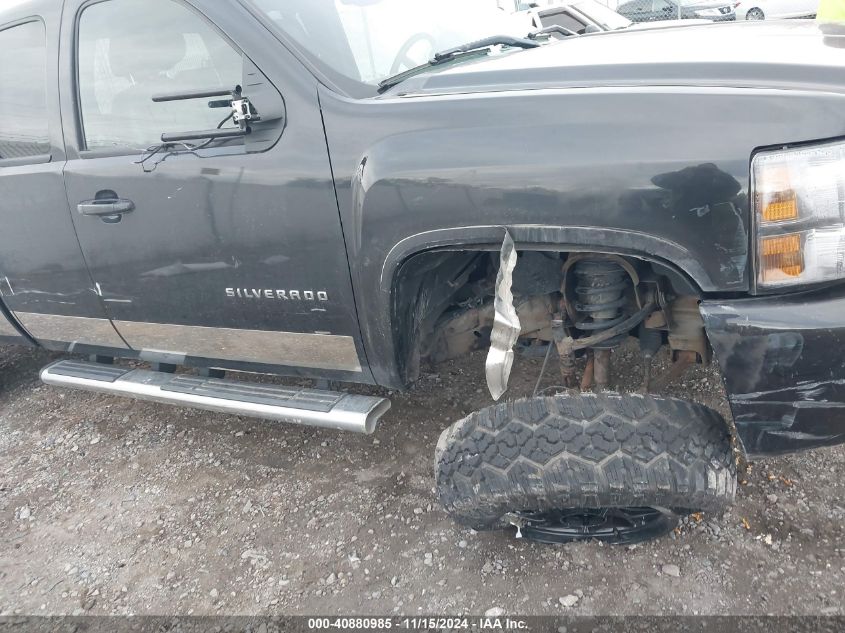 2010 Chevrolet Silverado 1500 Ltz VIN: 1GCSKTE33AZ105670 Lot: 40880985