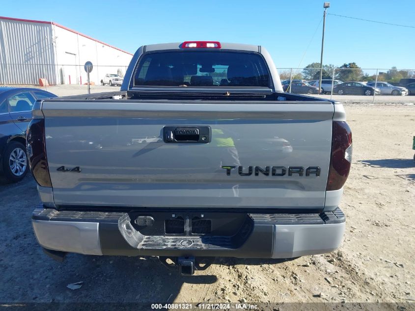 2017 Toyota Tundra Trd Pro 5.7L V8 VIN: 5TFDW5F1XHX594287 Lot: 40881321