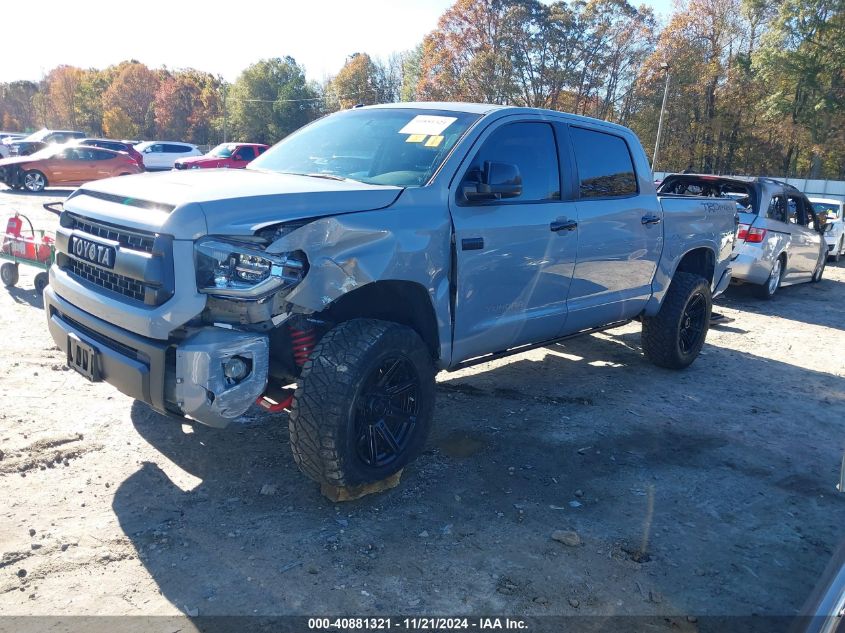 2017 Toyota Tundra Trd Pro 5.7L V8 VIN: 5TFDW5F1XHX594287 Lot: 40881321