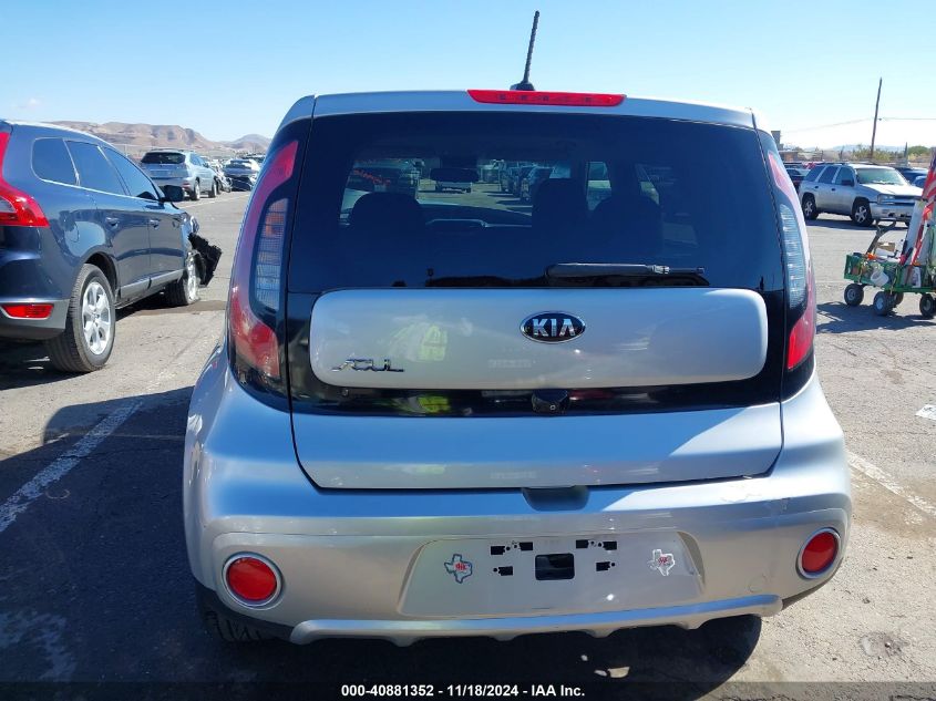 2018 Kia Soul + VIN: KNDJP3A55J7531389 Lot: 40881352