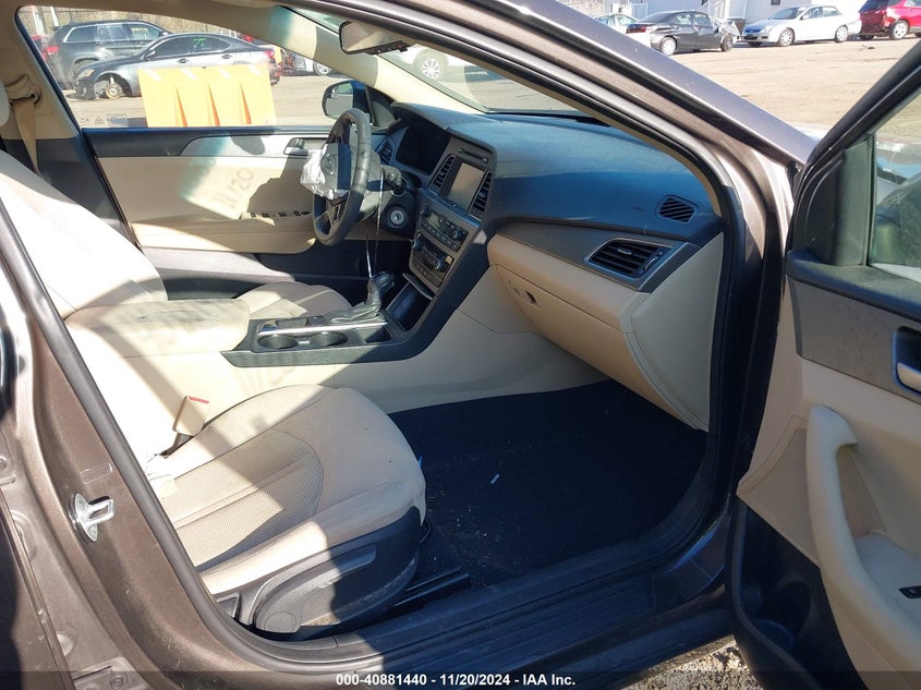2016 HYUNDAI SONATA VIN: 5NPE24AF0GH435317