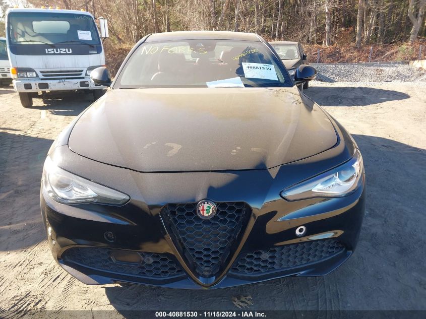 2018 Alfa Romeo Giulia Ti Lusso Rwd VIN: ZARFAECN5J7568934 Lot: 40881530