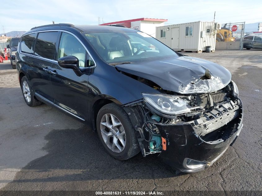 2017 Chrysler Pacifica Touring-L VIN: 2C4RC1BG2HR823240 Lot: 40881631