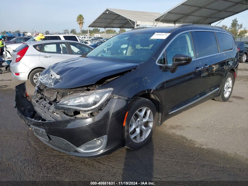 2017 Chrysler Pacifica Touring-L VIN: 2C4RC1BG2HR823240 Lot: 40881631