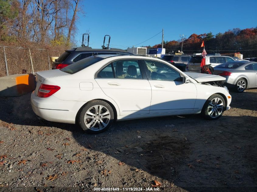 2013 Mercedes-Benz C 300 Luxury 4Matic/Sport 4Matic VIN: WDDGF8AB9DR280715 Lot: 40881649