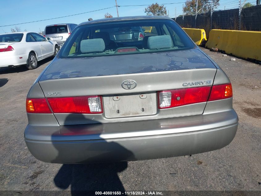 2000 Toyota Camry Le VIN: JT2BG22K7Y0397810 Lot: 40881650