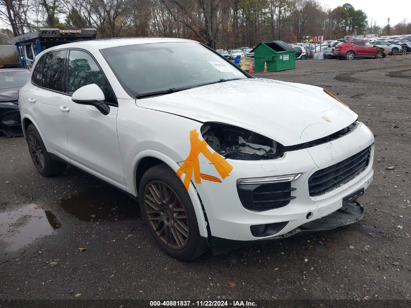 VIN WP1AA2A29HKA84489 2017 PORSCHE CAYENNE no.1