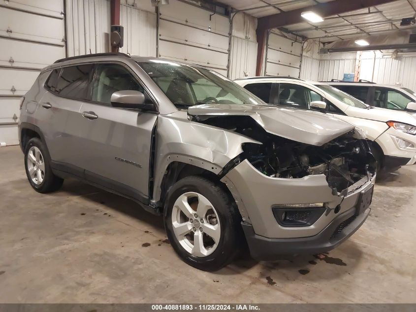 VIN 3C4NJDBB0JT256913 2018 JEEP COMPASS no.1