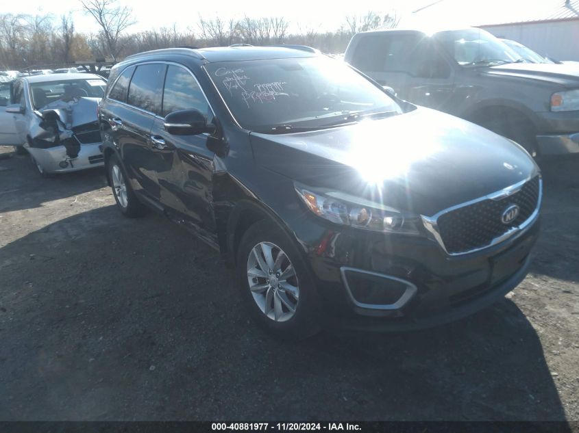 VIN 5XYPGDA30HG268840 2017 KIA SORENTO no.1