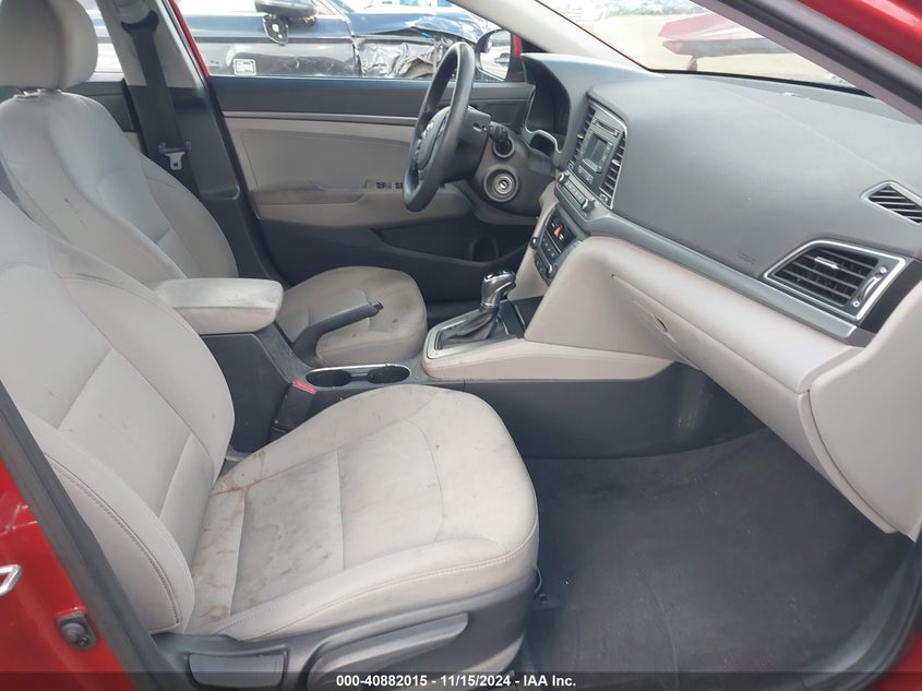 VIN 5NPD74LF1HH146720 2017 HYUNDAI ELANTRA SE