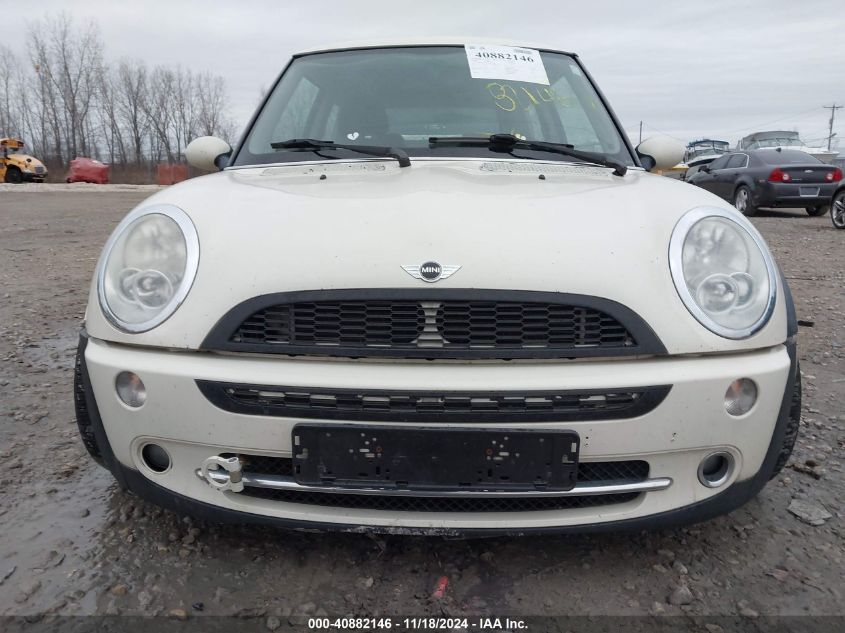 2006 Mini Cooper VIN: WMWRC33516TK66705 Lot: 40882146