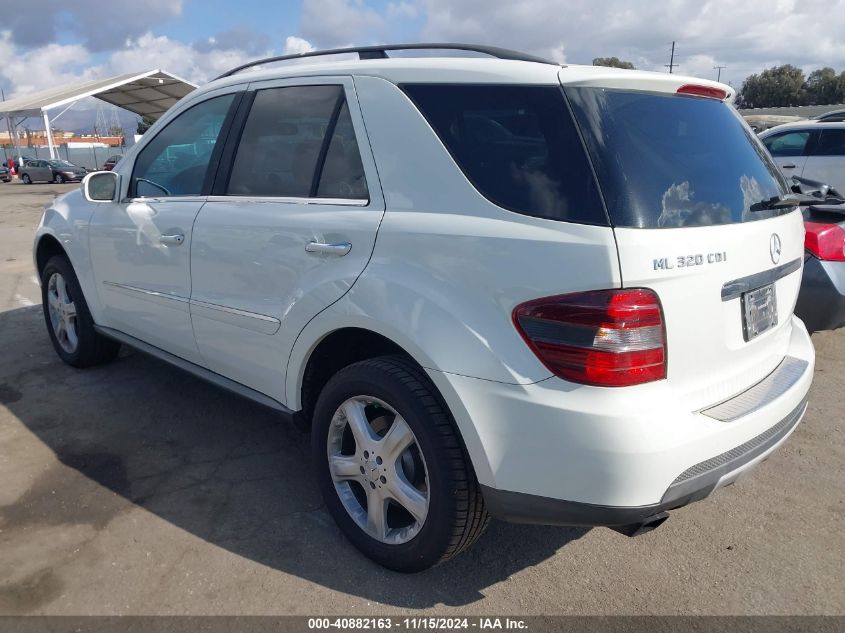 2008 Mercedes-Benz Ml 320 Cdi 4Matic VIN: 4JGBB22EX8A418185 Lot: 40882163