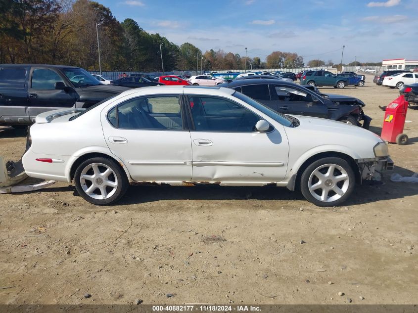 2000 Nissan Maxima Gle/Gxe/Se VIN: JN1CA31DXYT521334 Lot: 40882177