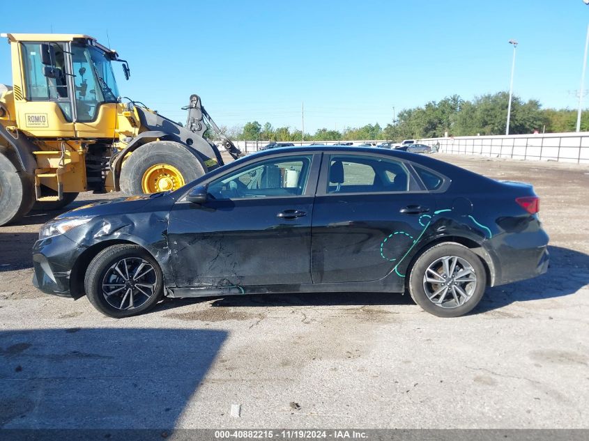 2024 Kia Forte Lxs VIN: 3KPF24AD4RE723917 Lot: 40882215