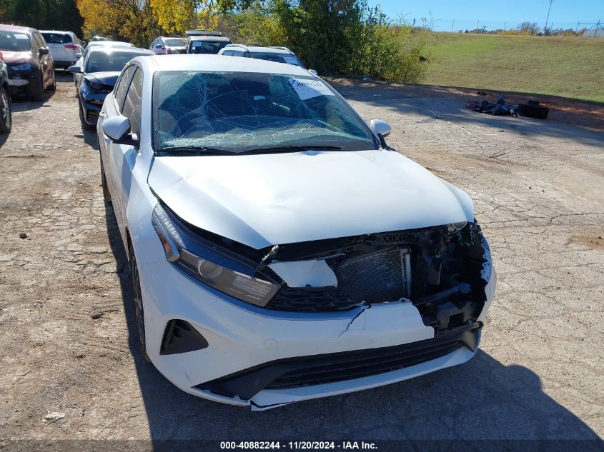 2024 Kia Forte Lxs VIN: 3KPF24AD3RE729272 Lot: 40882244